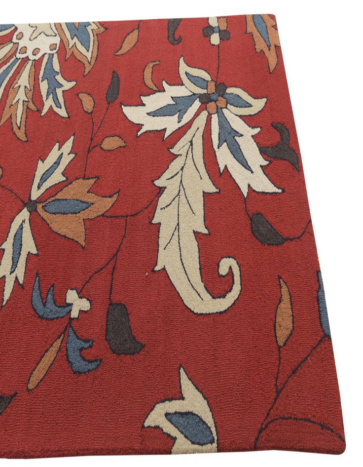 Detail image of  5' x 8' Agra Wool Rug