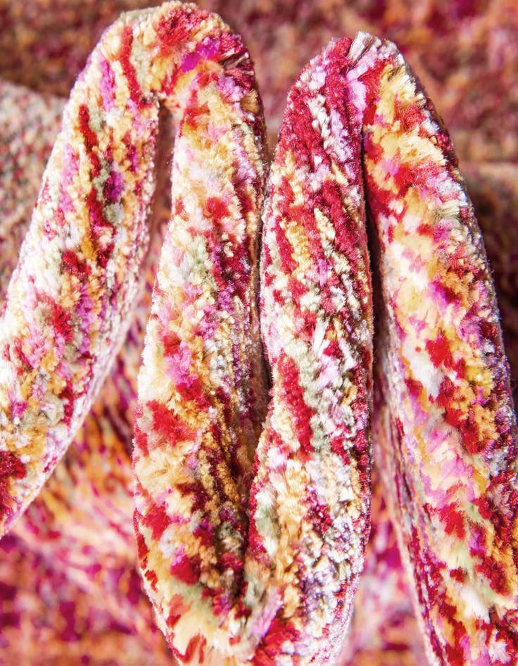 Detail image of  5' x 8' Alexis Rug