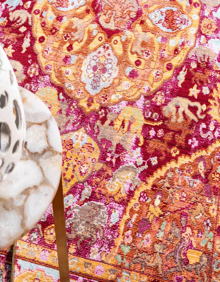 Detail image of  4' x 6' Alexis Rug