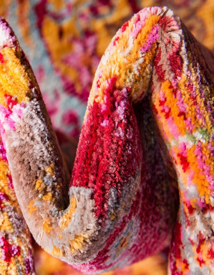 Detail image of  4' x 6' Alexis Rug