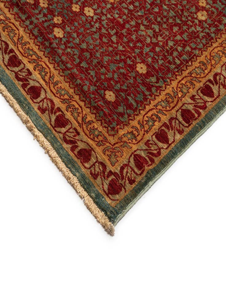 Detail image of  11' 10 x 15' 8 Amina Wool Rug