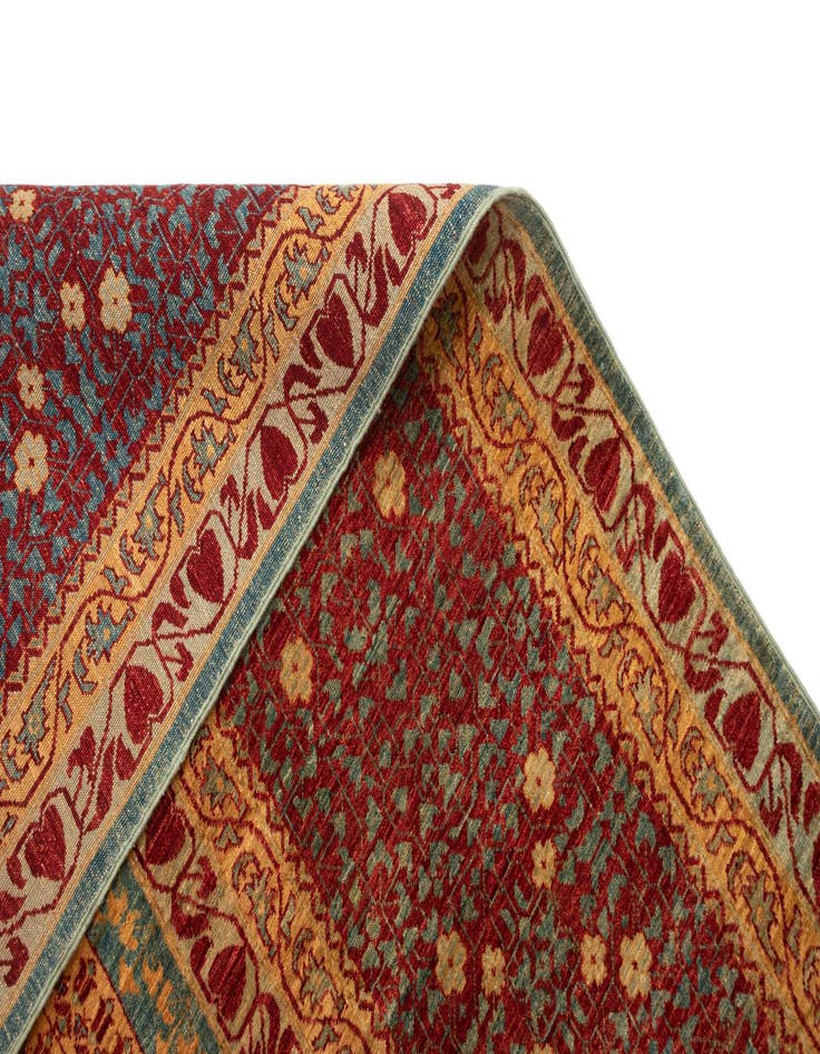 Detail image of  11' 10 x 15' 8 Amina Wool Rug