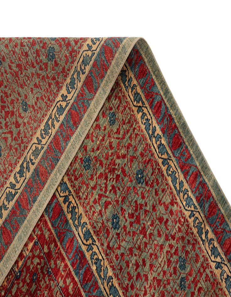 Detail image of  12' 2 x 17' 5 Amina Wool Rug