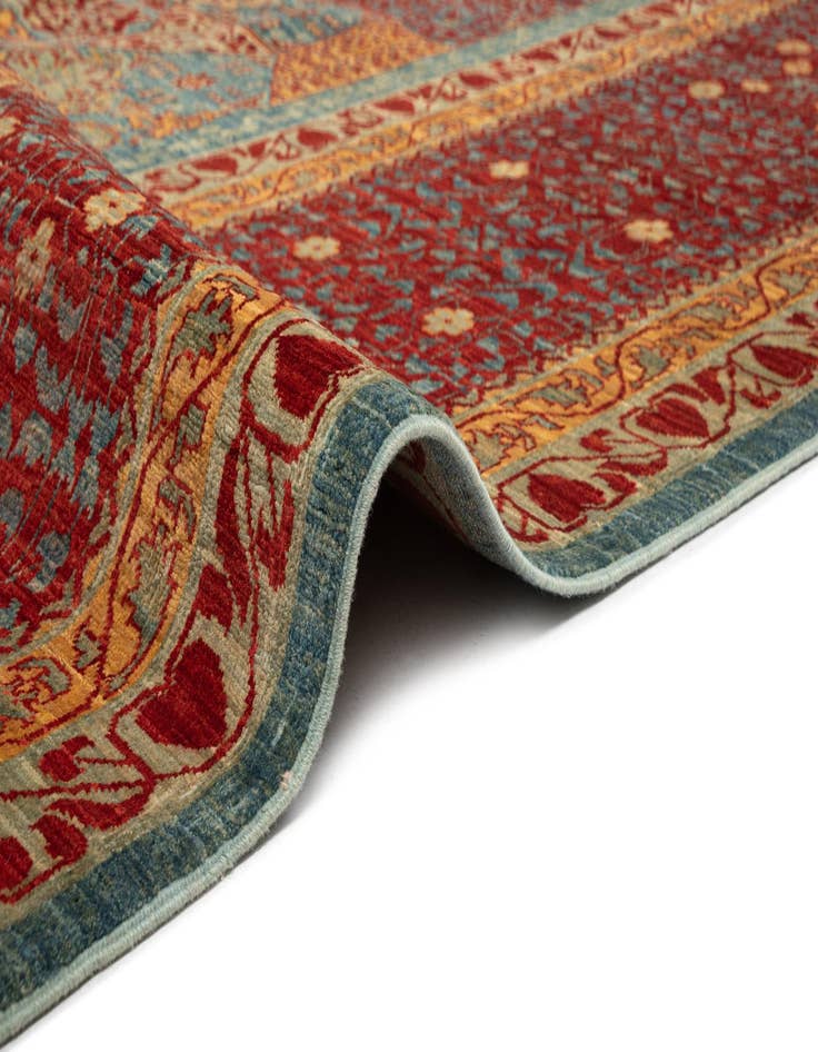 Detail image of  11' 9 x 15' 7 Amina Wool Rug