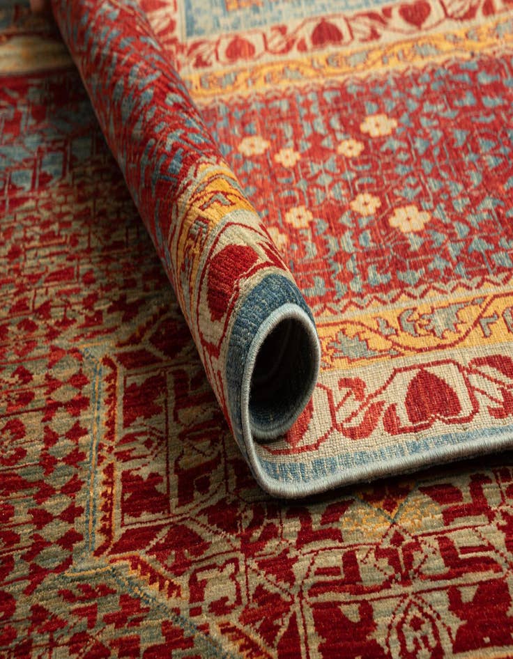 Detail image of  11' 9 x 15' 7 Amina Wool Rug