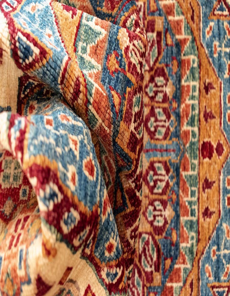 Detail image of  5' 7 x 8' 4 Amina Wool Rug