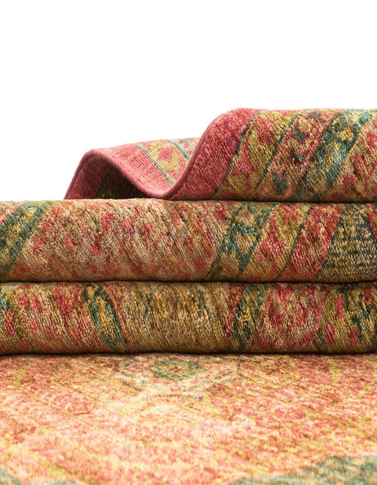 Detail image of  6' 10 x 9' 10  Hand Knotted Amina Rug