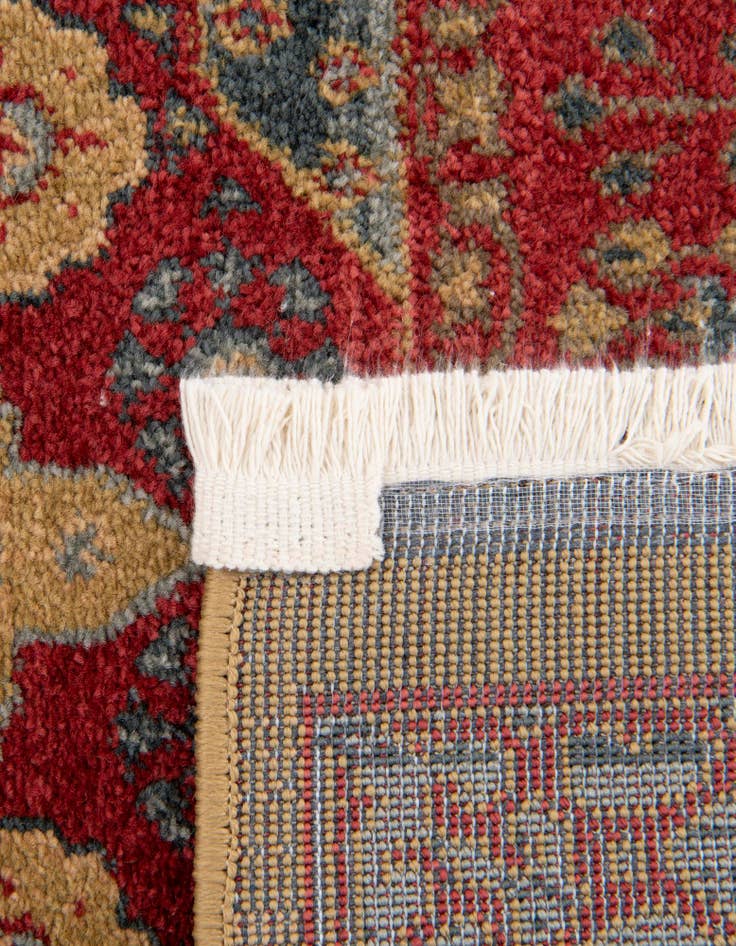 Detail image of  7' x 10' Amina Rug