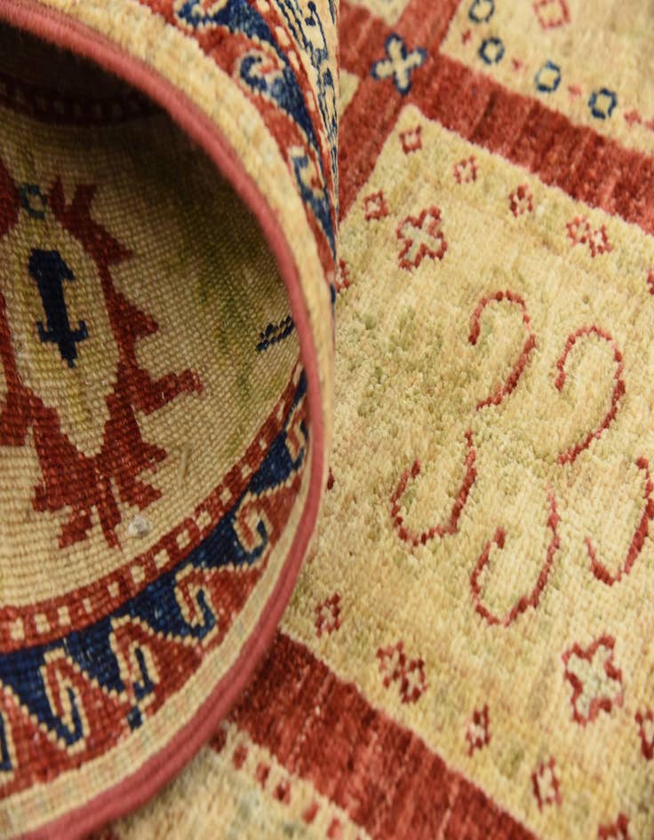 Detail image of  5' 8 x 7' 9  Hand Knotted Ariana Ziegler Oriental Rug