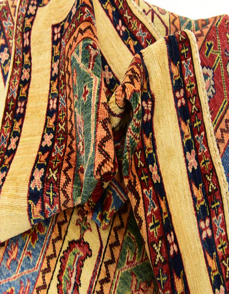 Detail image of  5' x 6' 4  Hand Knotted Ariana Ziegler Rug