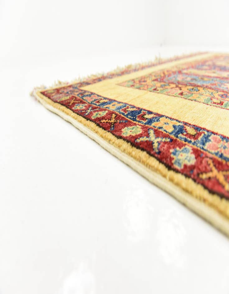 Detail image of  4' 9 x 6' 4  Hand Knotted Ariana Ziegler Rug