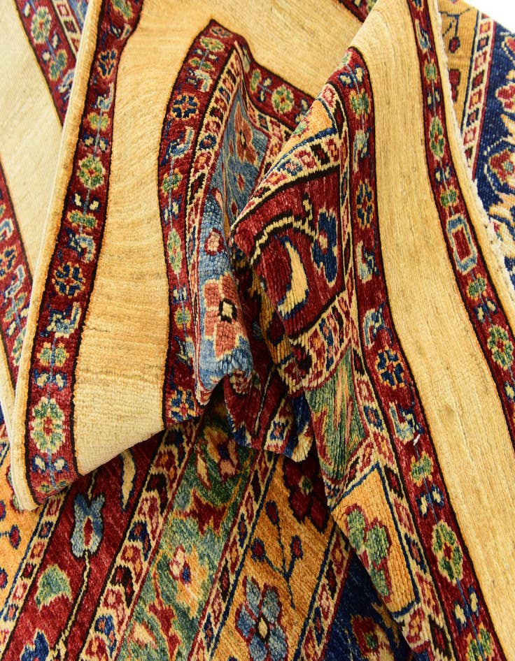 Detail image of  4' 9 x 6' 6  Hand Knotted Ariana Ziegler Rug