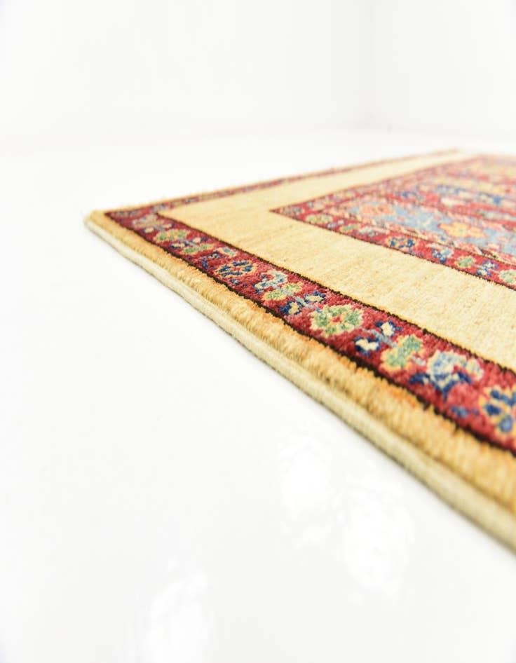 Detail image of  4' 9 x 6' 6  Hand Knotted Ariana Ziegler Rug