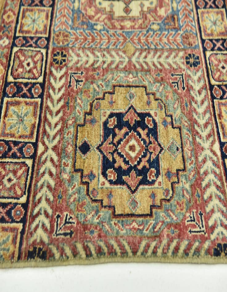 Detail image of  6' 8 x 9' 7  Hand Knotted Ariana Ziegler Wool Rug