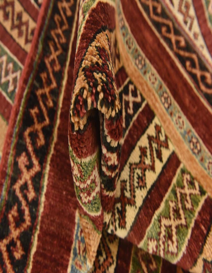 Detail image of  5' 7 x 7' 8  Hand Knotted Ariana Ziegler Rug