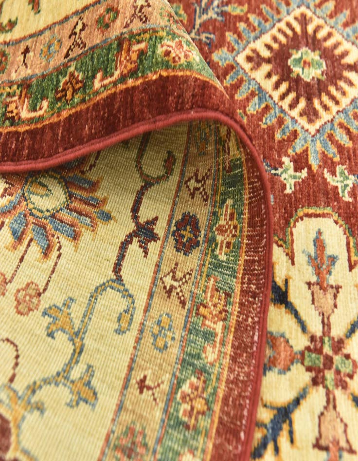 Detail image of  6' 11 x 10' 9  Hand Knotted Ariana Ziegler Rug