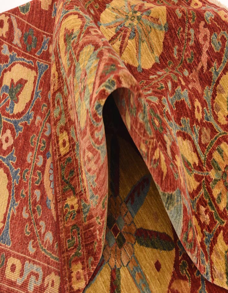 Detail image of  6' 7 x 8' 4  Hand Knotted Ariana Ziegler Oriental Rug