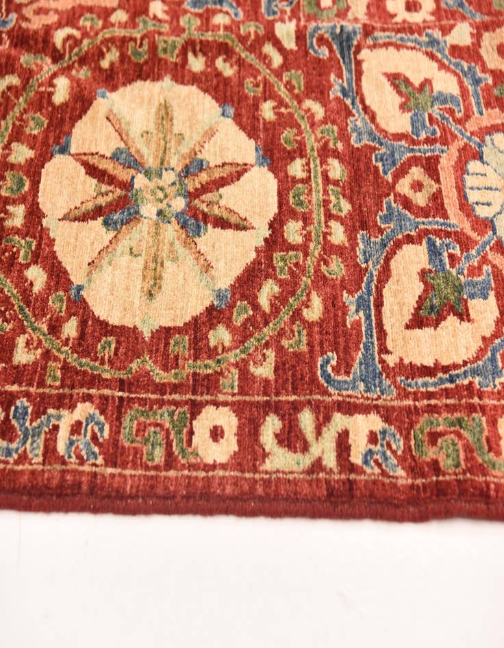 Detail image of  6' 5 x 8' 10  Hand Knotted Ariana Ziegler Oriental Rug