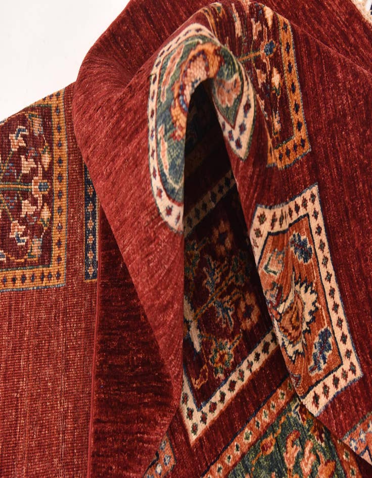 Detail image of  6' 10 x 10' 1  Hand Knotted Ariana Ziegler Rug