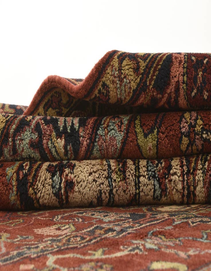 Detail image of  6' 6 x 9' 8 Azeri Sherabian Rug