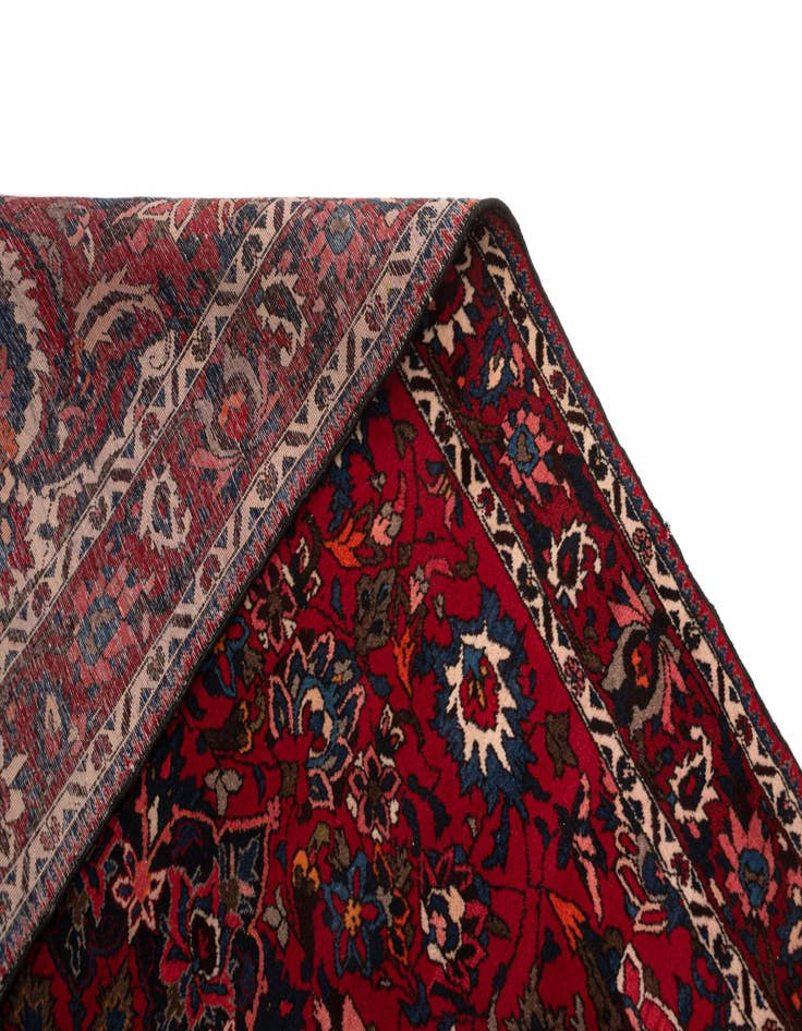 Detail image of  6' 10 x 11' 2 Bachtiar Wool Rug