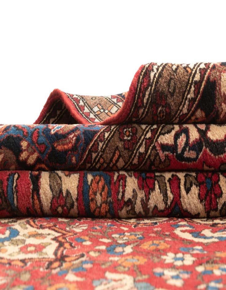 Detail image of  4' 11 x 7' 3 Bachtiar Rug