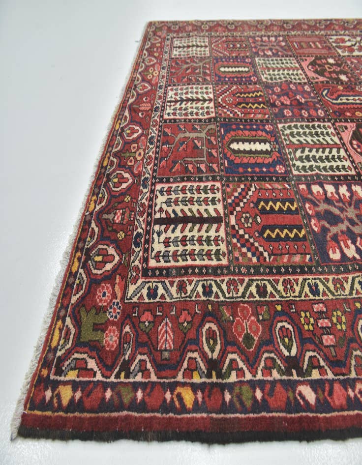 Detail image of  6' 10 x 10' 3  Hand Knotted Bakhtiar Persian Wool Rug