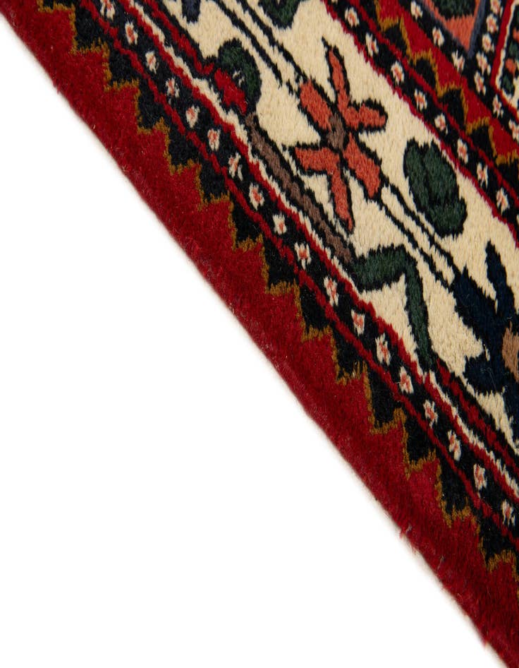 Detail image of  6' 8 x 9' 7  Hand Knotted Bakhtiar Wool Rug