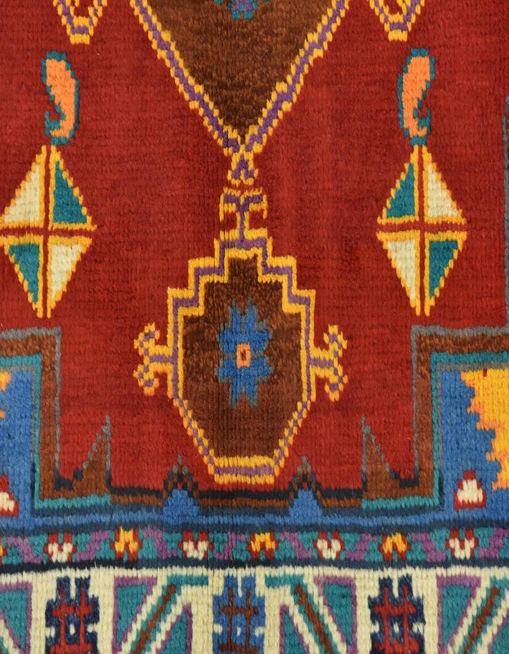 Detail image of  3' 3 x 4' 10  Hand Knotted Balouch Rug