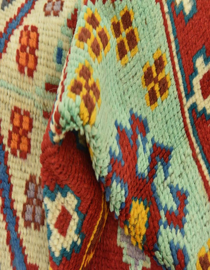 Detail image of  3' 3 x 4' 10  Hand Knotted Balouch Rug