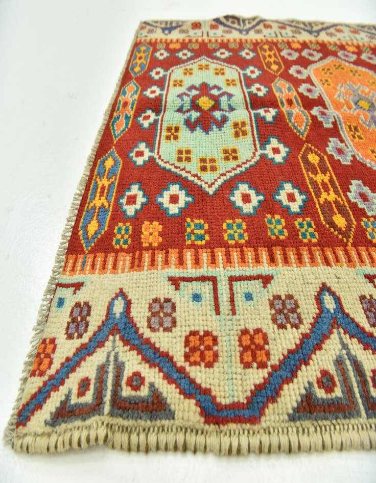 Detail image of  3' 3 x 4' 10  Hand Knotted Balouch Rug