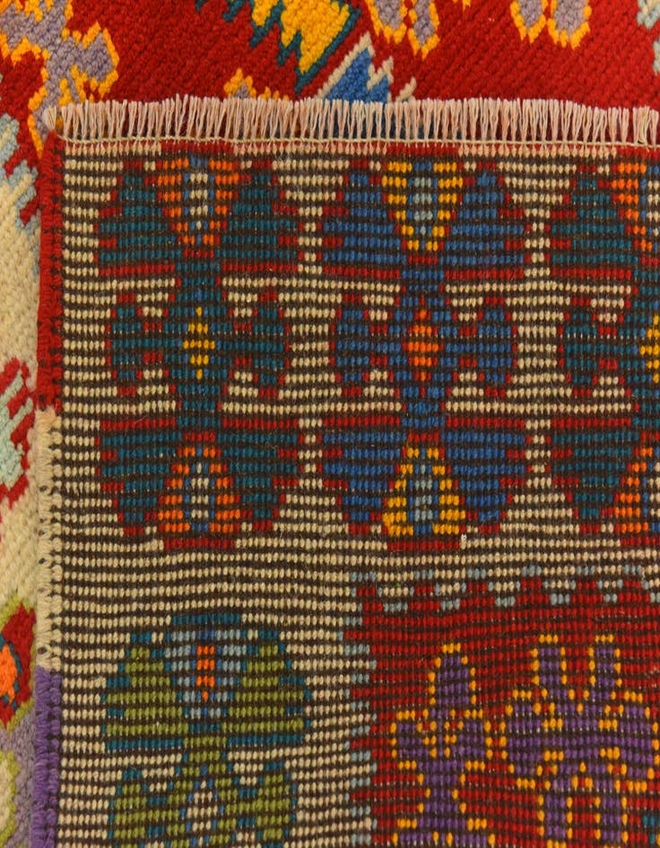 Detail image of  2' 8 x 4'  Hand Knotted Balouch Rug