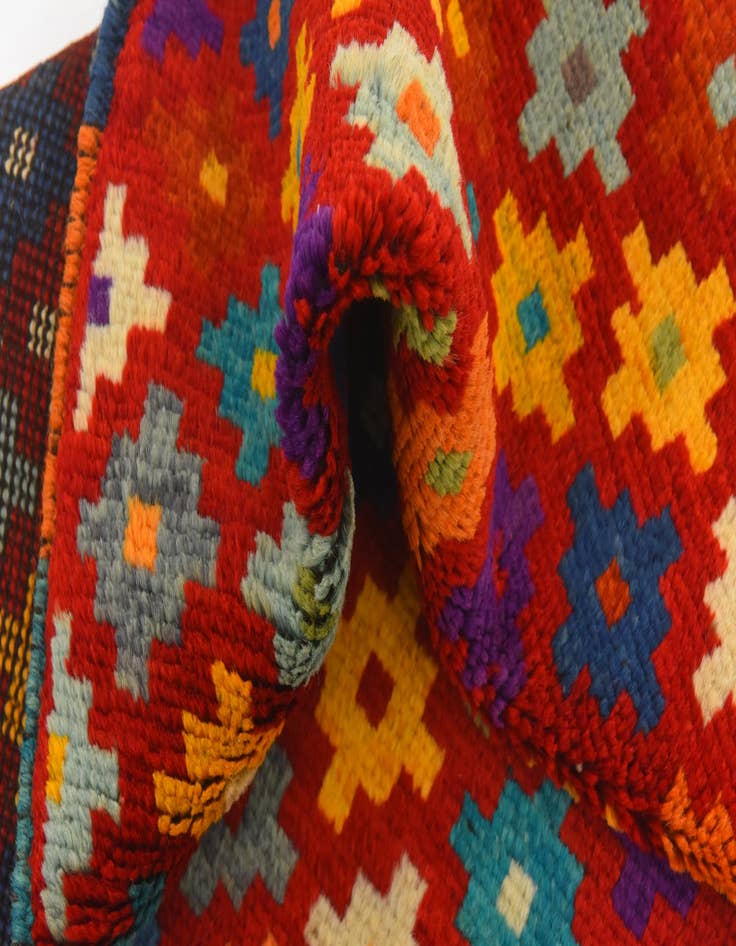 Detail image of  2' 8 x 4'  Hand Knotted Balouch Rug