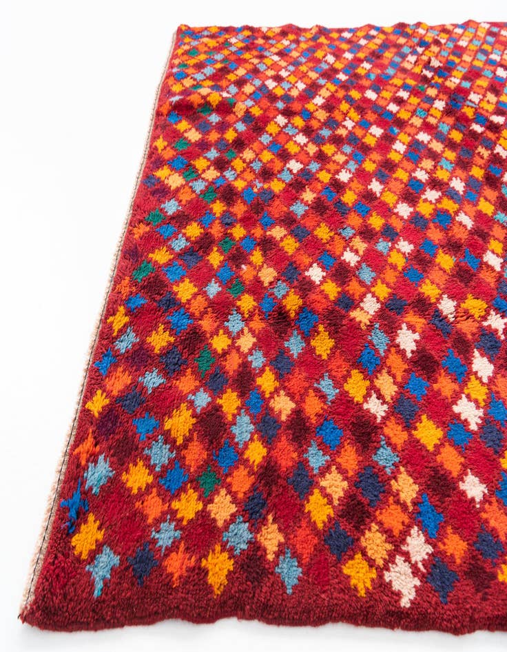 Detail image of  4' 9 x 6' 9  Hand Knotted Balouch Wool Rug