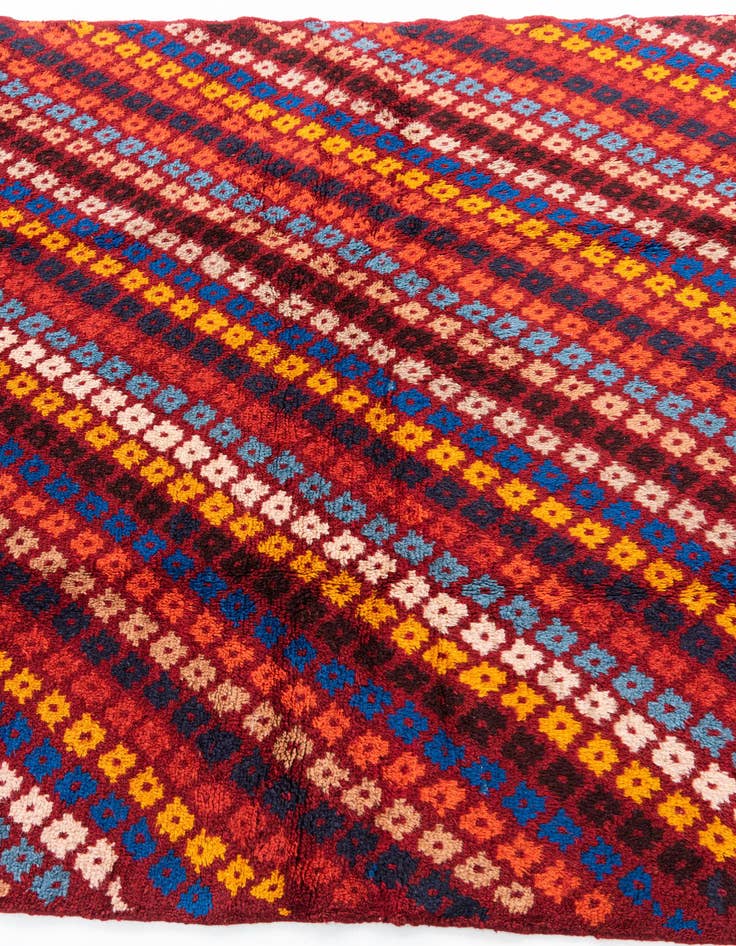 Detail image of  5' 1 x 6' 5  Hand Knotted Balouch Wool Rug