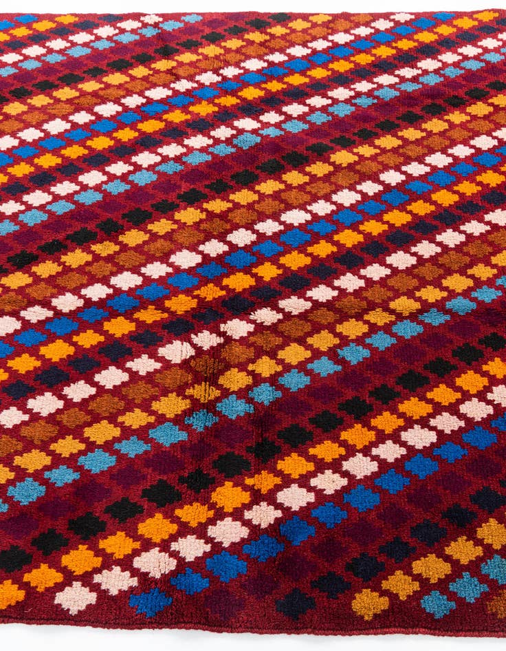 Detail image of  5' 3 x 6' 4  Hand Knotted Balouch Wool Rug