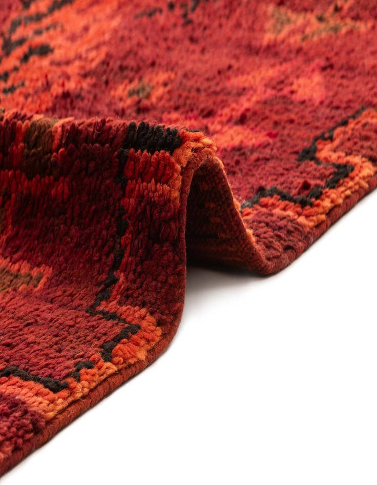 Detail image of  6' 2 x 11' Berber Rug