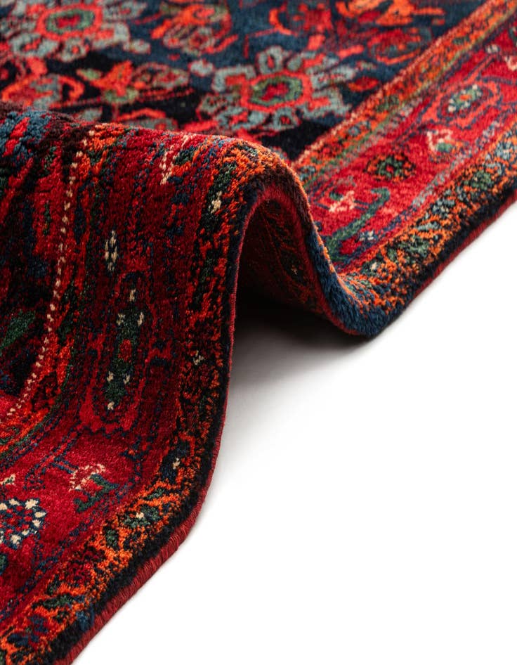 Detail image of  4' 7 x 8' 4 Bidjar Rug