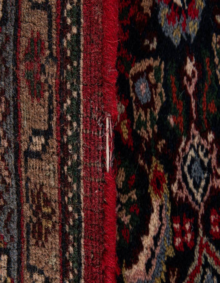Detail image of  6' 4 x 9' 9  Hand Knotted Bidjar Wool Rug