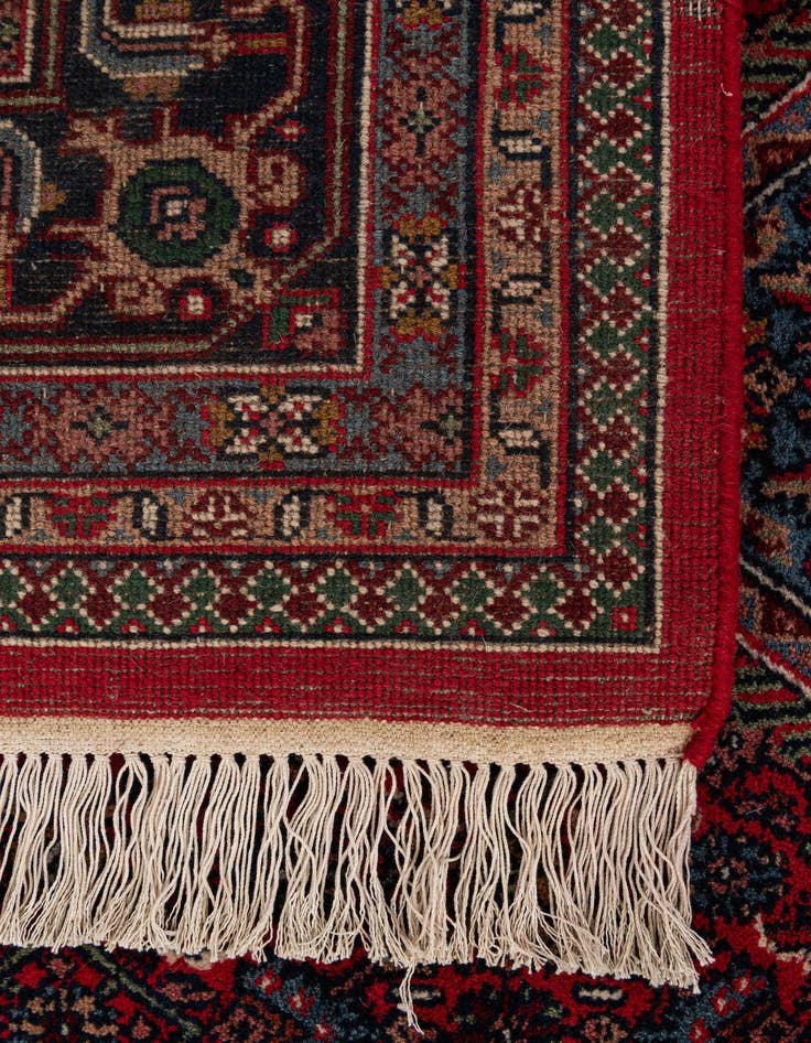 Detail image of  6' 6 x 9' 10  Hand Knotted Bidjar Wool Rug