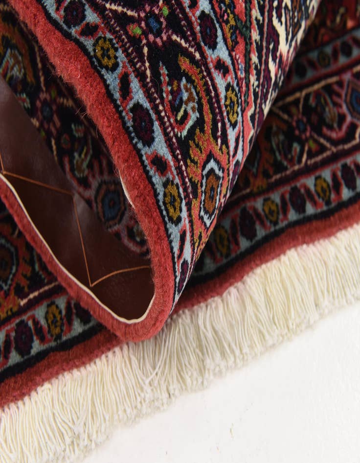 Detail image of 2' 4 x 3' 6 Hand Knotted Bidjar Persian Wool Rug