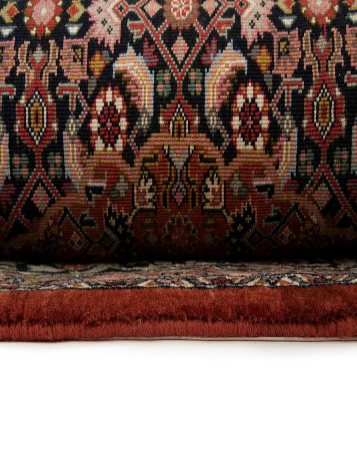 Detail image of  5' 1 x 6' 11 Bidjar With Silk Rug