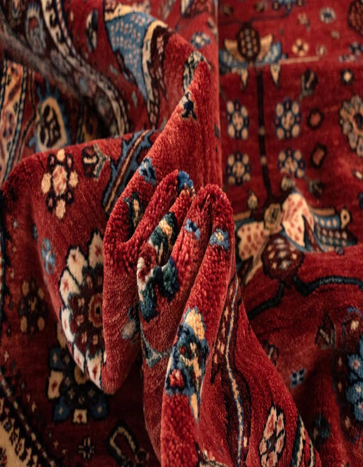 Detail image of 6' 10 x 7' 10 Hand Knotted Bulurbaft Persian Rug