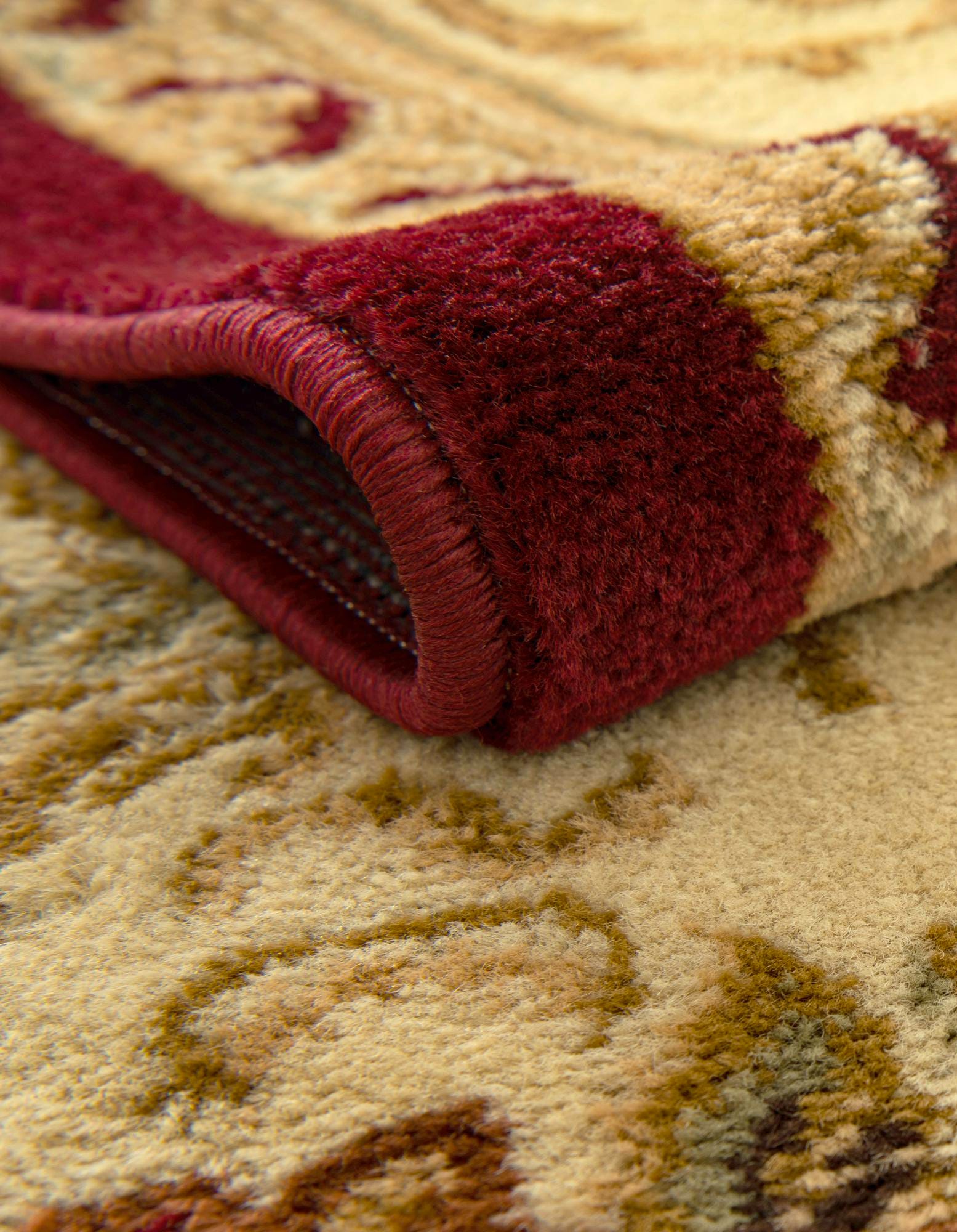 Red 5' 3 x 8' Chateau Rug | Rugs.com