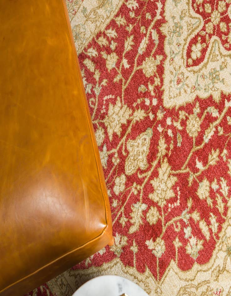 Detail image of  7' x 10' Chelsea Rug