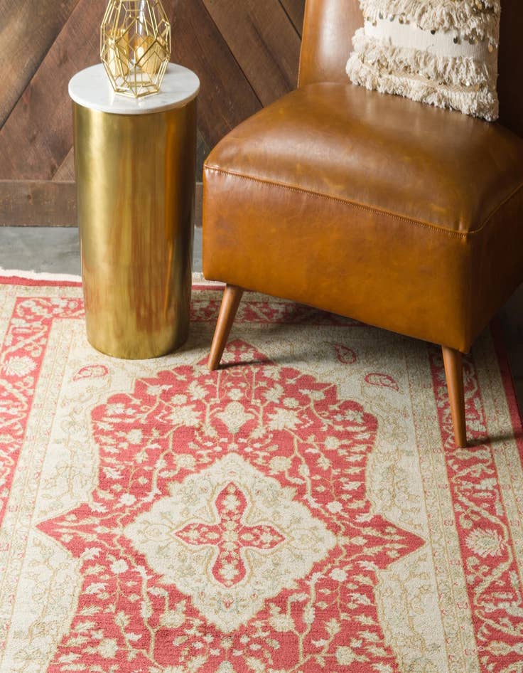 Detail image of  7' x 10' Chelsea Rug