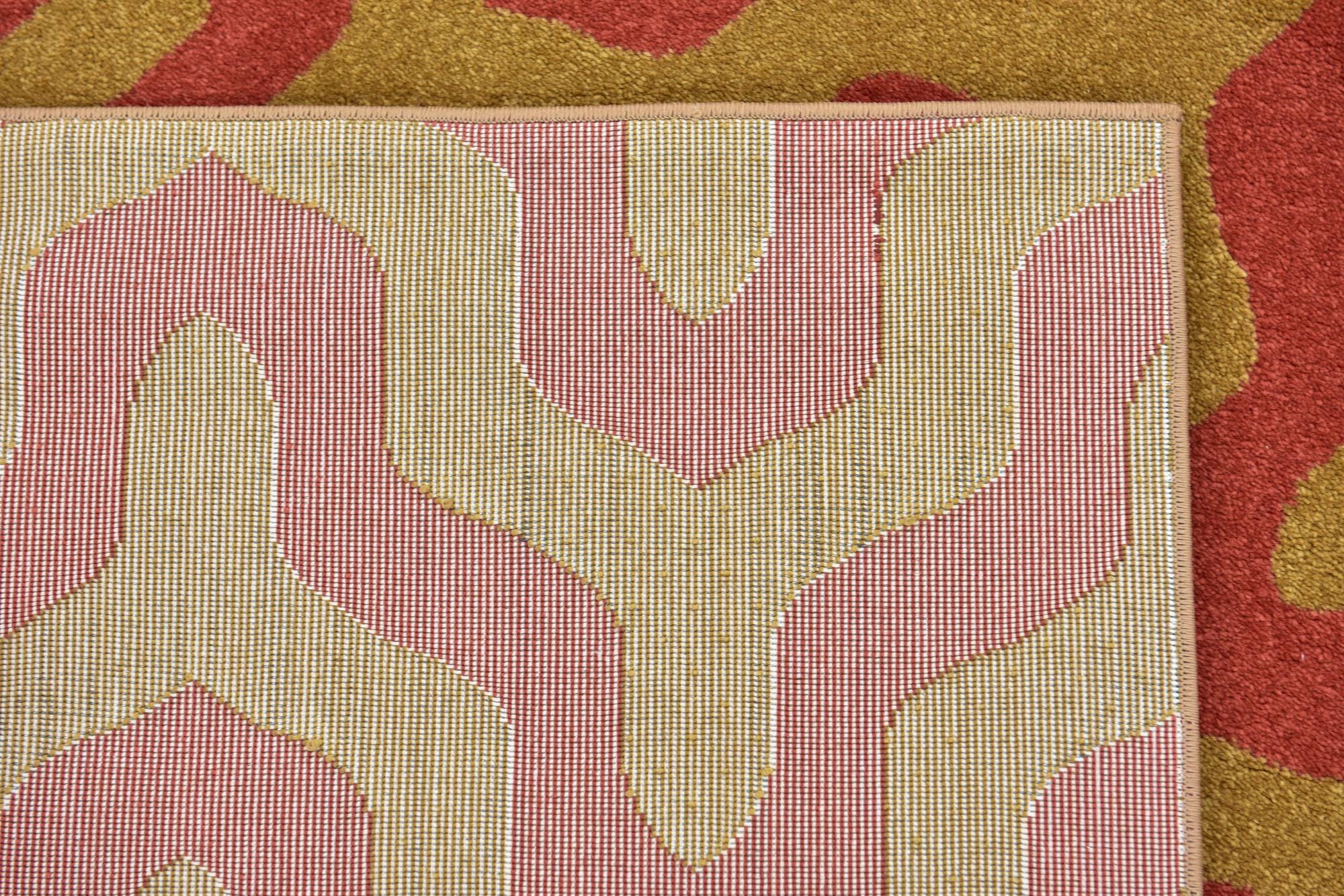 Red 4' x 6' Chevron Rug | Rugs.com