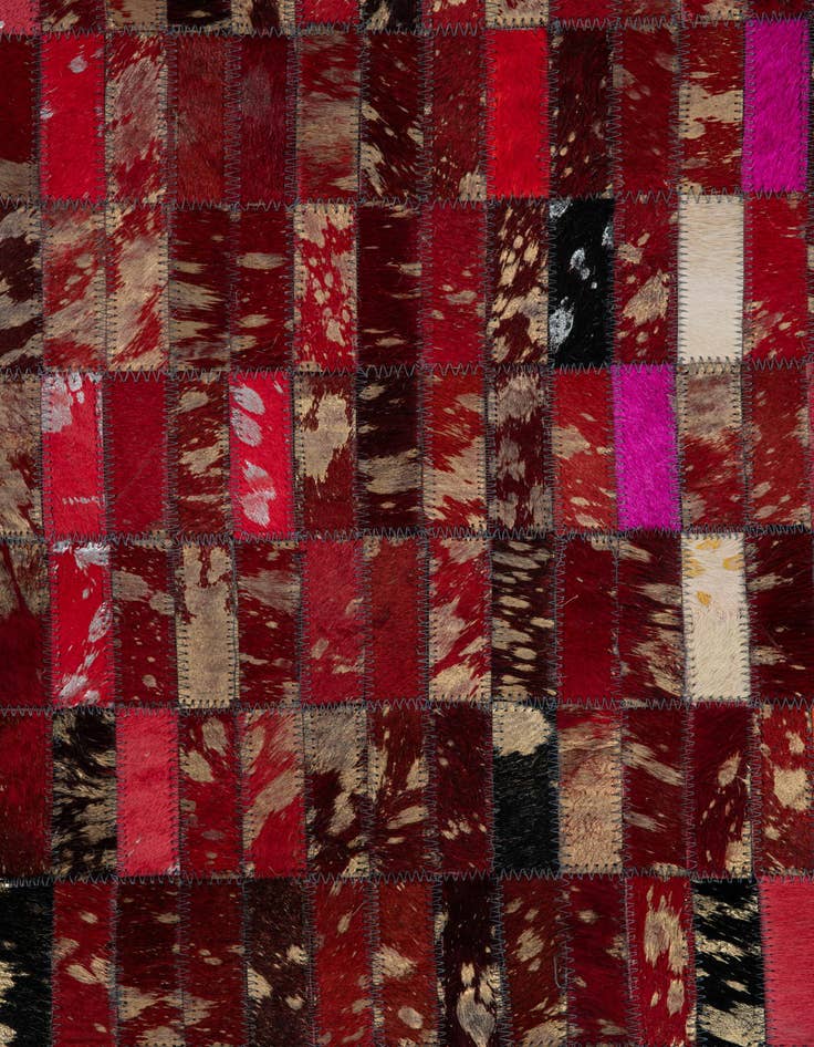 Detail image of  5' 1 x 8' Cowhide Leather Rug