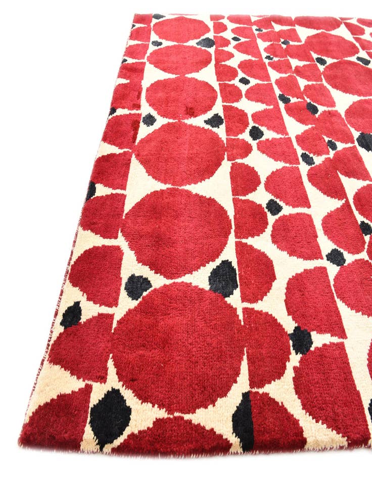 Detail image of  5' 4 x 8'  Hand Knotted Darya Wool Rug