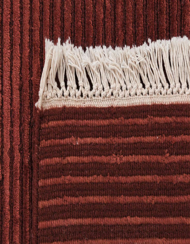 Detail image of  8' x 11' 3  Hand Knotted Darya Wool Rug